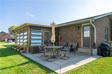 9412 Rohrland Street NW Massillon OH 44647