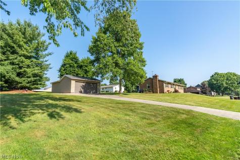 9412 Rohrland Street NW Massillon OH 44647