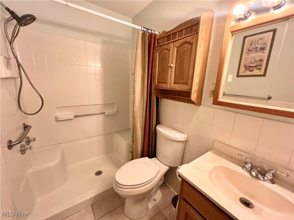 1935 Rockefeller Road Wickliffe OH 44092