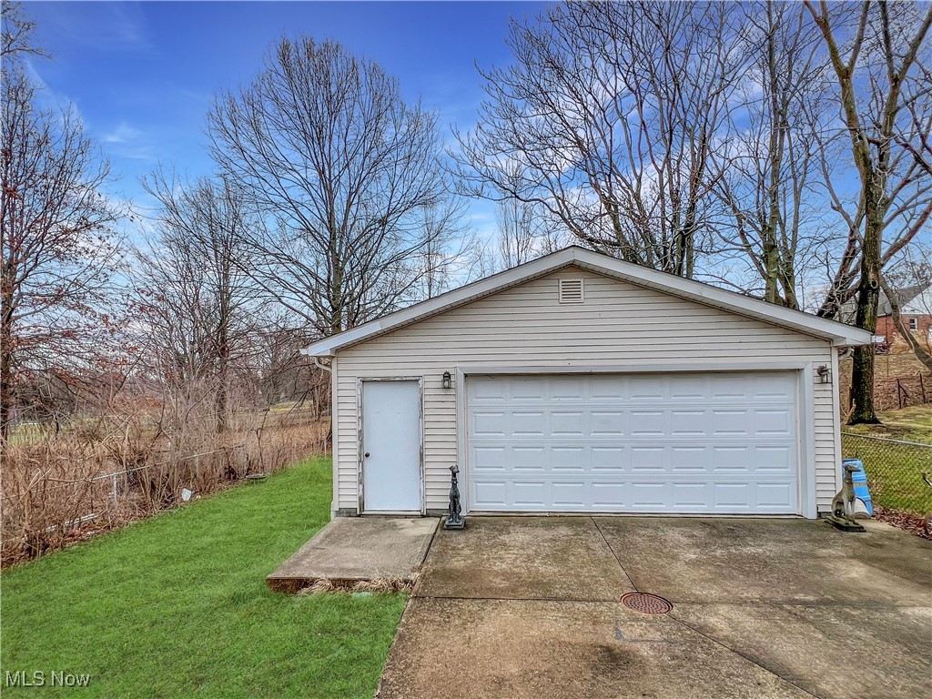 1935 Rockefeller Road Wickliffe OH 44092