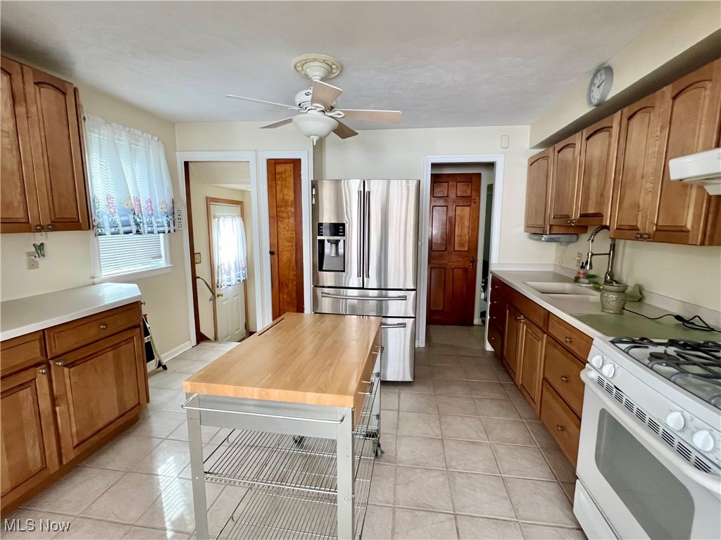 1935 Rockefeller Road Wickliffe OH 44092