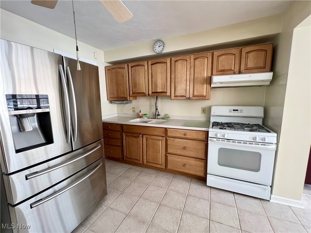 1935 Rockefeller Road Wickliffe OH 44092