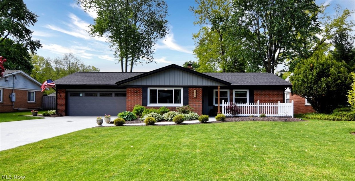 28601 Holly Drive North Olmsted OH 44070