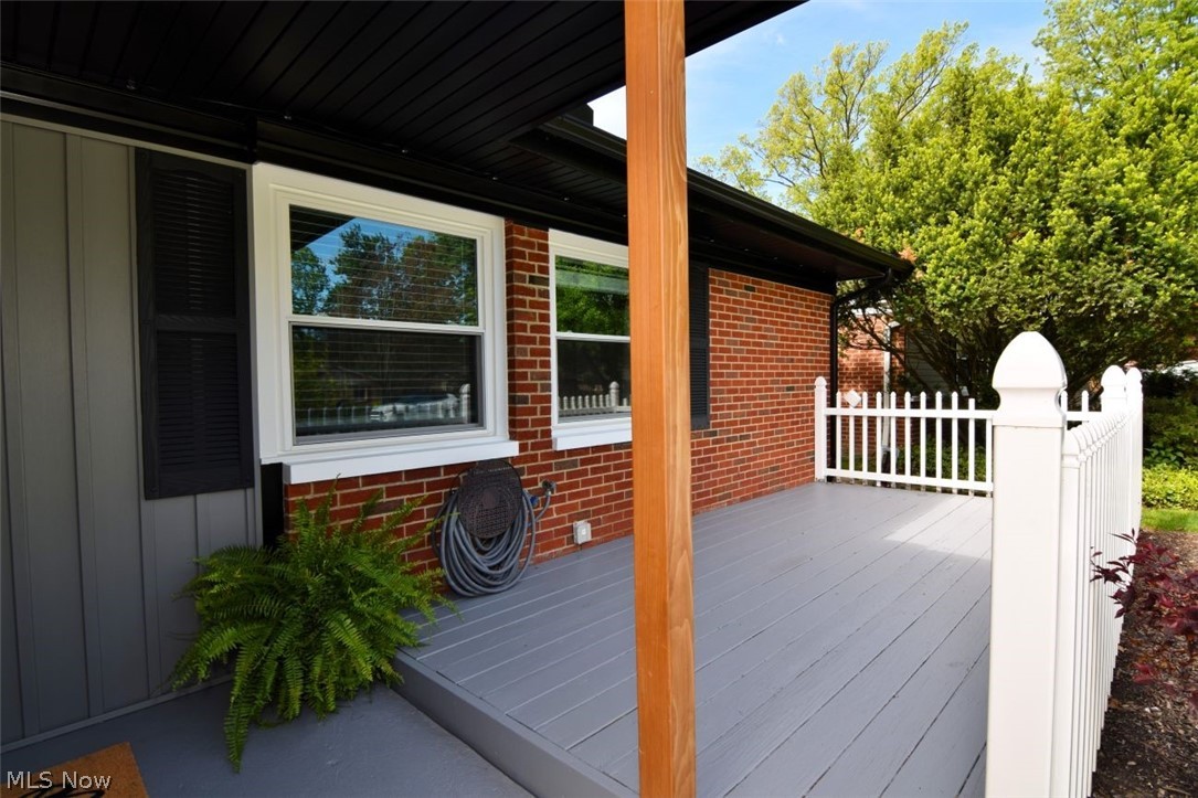 28601 Holly Drive North Olmsted OH 44070