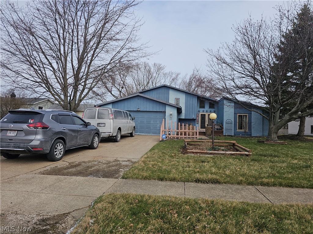 4112 Ivanhoe Drive Lorain OH 44053