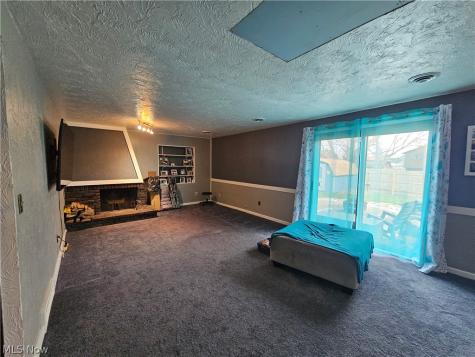 4112 Ivanhoe Drive Lorain OH 44053
