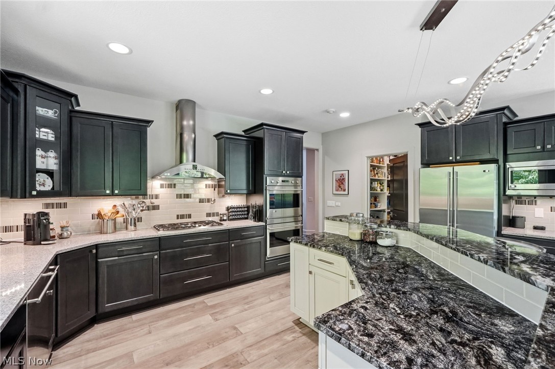 7230 Brighton Park Court Chagrin Falls OH 44023