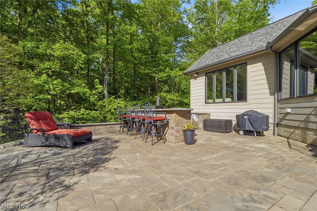 7230 Brighton Park Court Chagrin Falls OH 44023