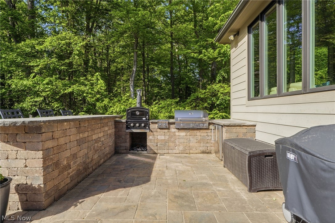 7230 Brighton Park Court Chagrin Falls OH 44023