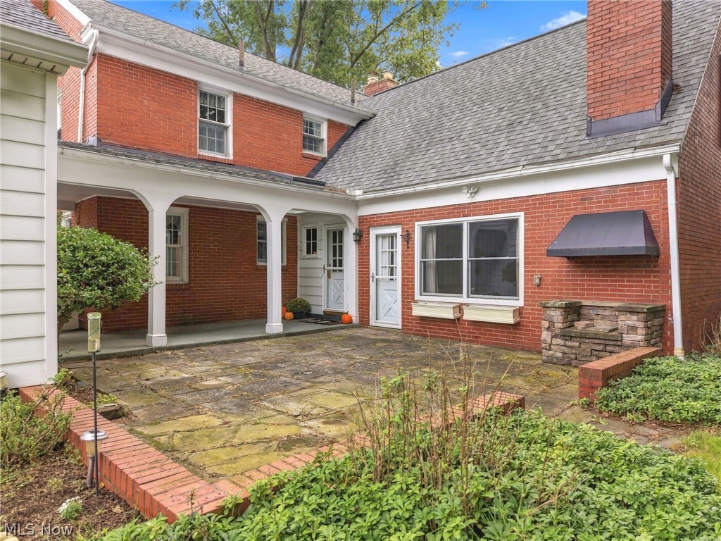 302 Summit Street SW North Canton OH 44720
