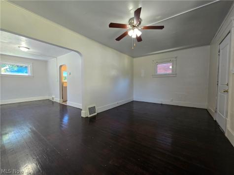 846 Clark Street Akron OH 44306