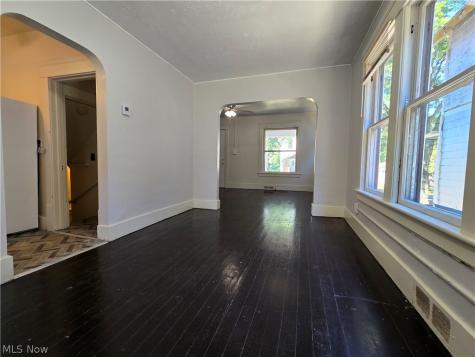 846 Clark Street Akron OH 44306