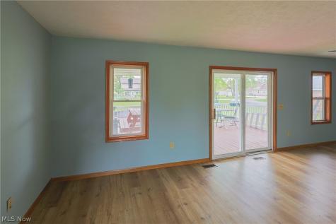 2716 N Railroad Street Collins OH 44826