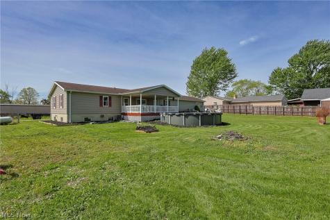 2716 N Railroad Street Collins OH 44826