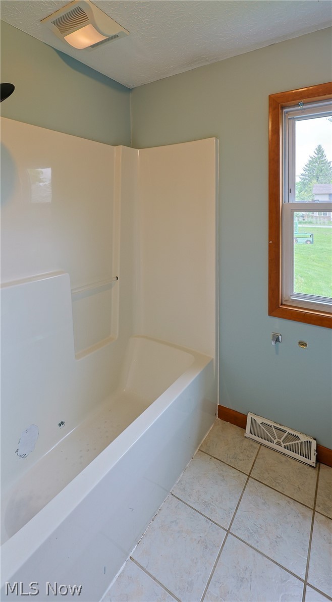 2716 N Railroad Street Collins OH 44826
