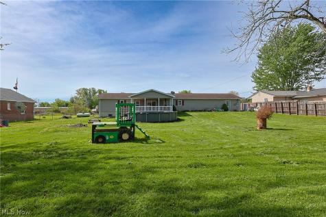 2716 N Railroad Street Collins OH 44826
