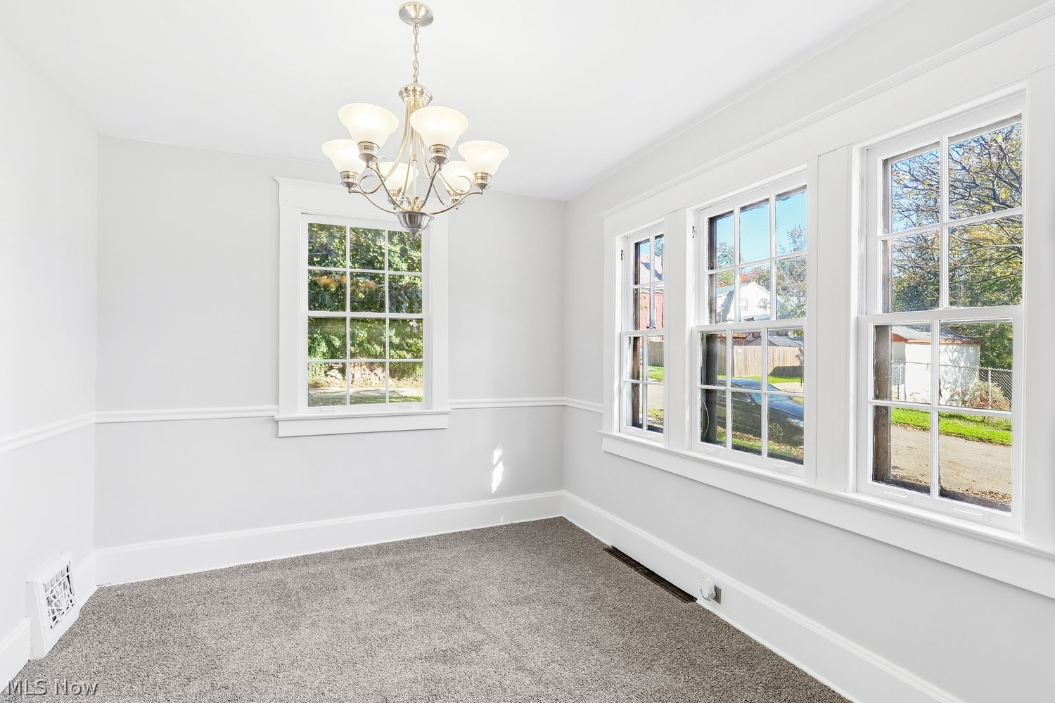 1579 Preston Avenue Akron OH 44305