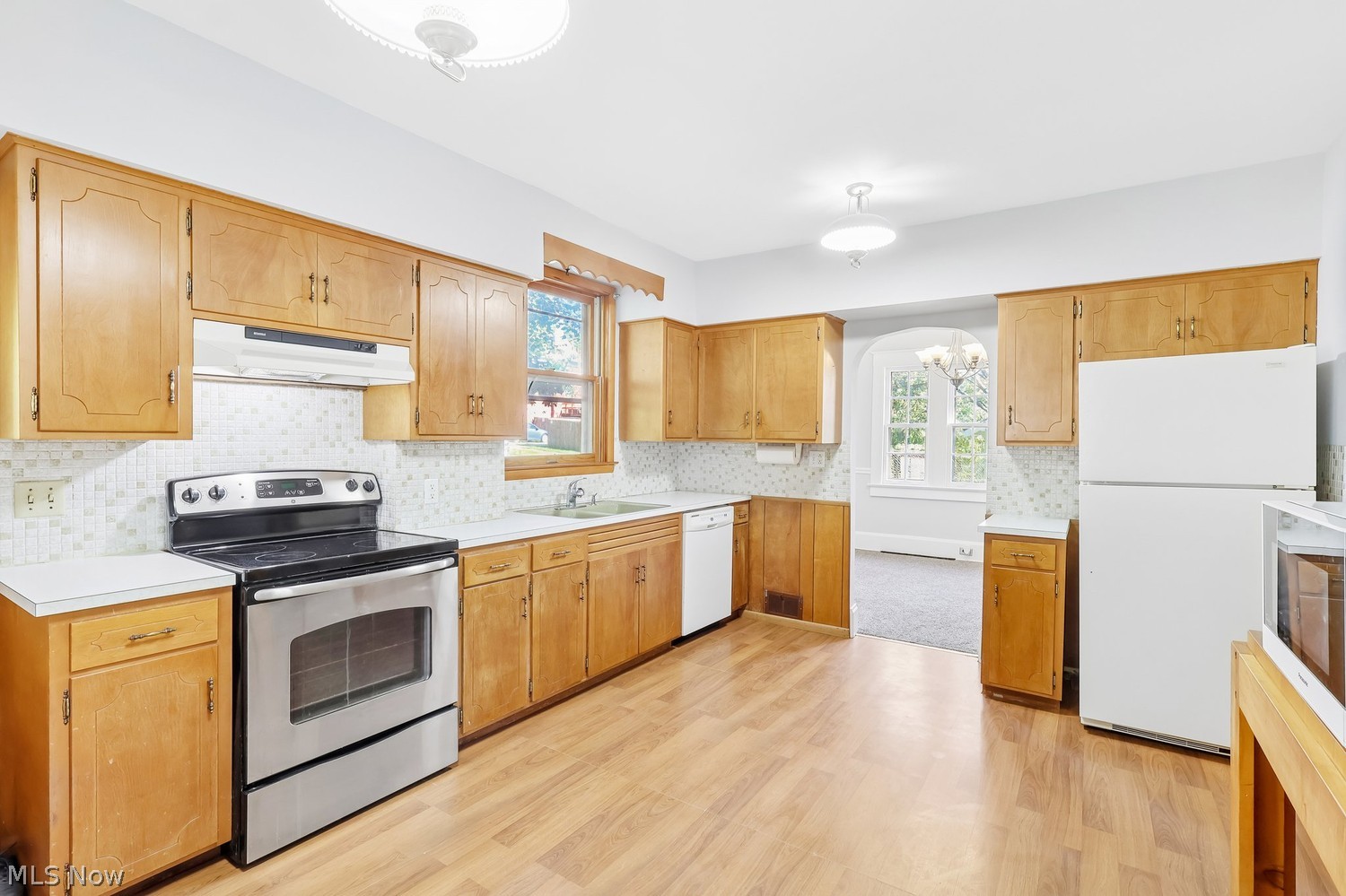 1579 Preston Avenue Akron OH 44305
