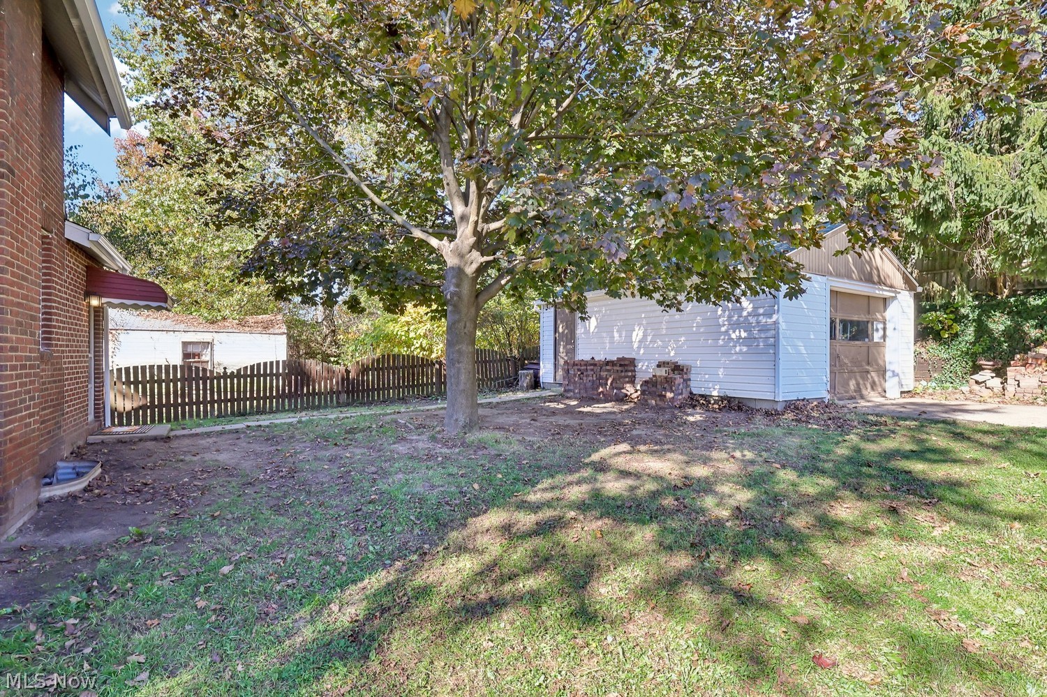1579 Preston Avenue Akron OH 44305