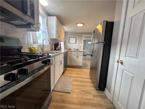 1242 Dartmouth Avenue SW Canton OH 44710