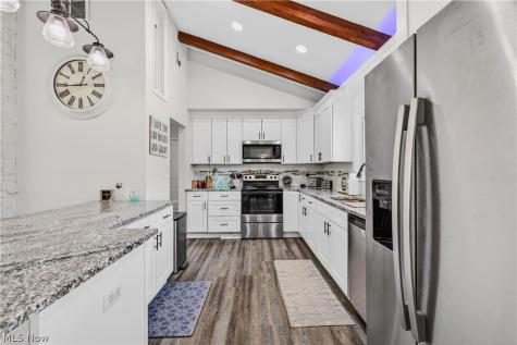 8078 Mentor Avenue Mentor OH 44060