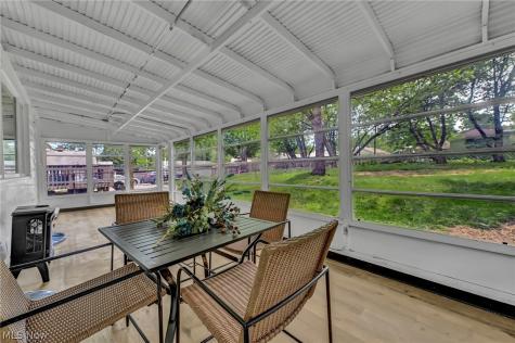 327 Horton Avenue Akron OH 44312