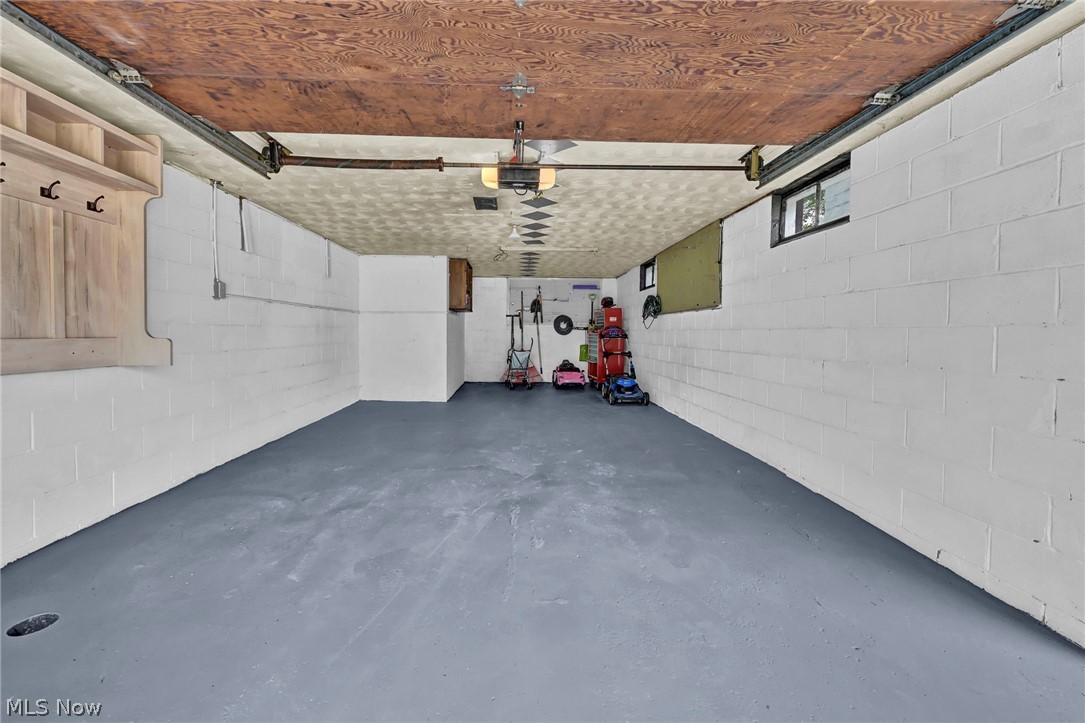 327 Horton Avenue Akron OH 44312