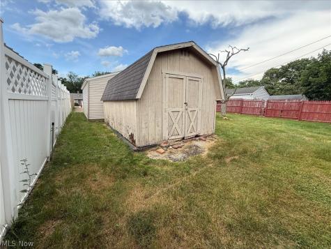1606 36th Street NE Canton OH 44714