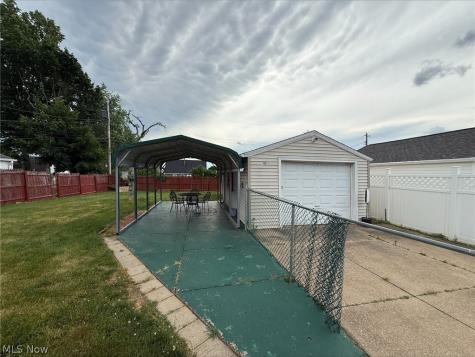 1606 36th Street NE Canton OH 44714