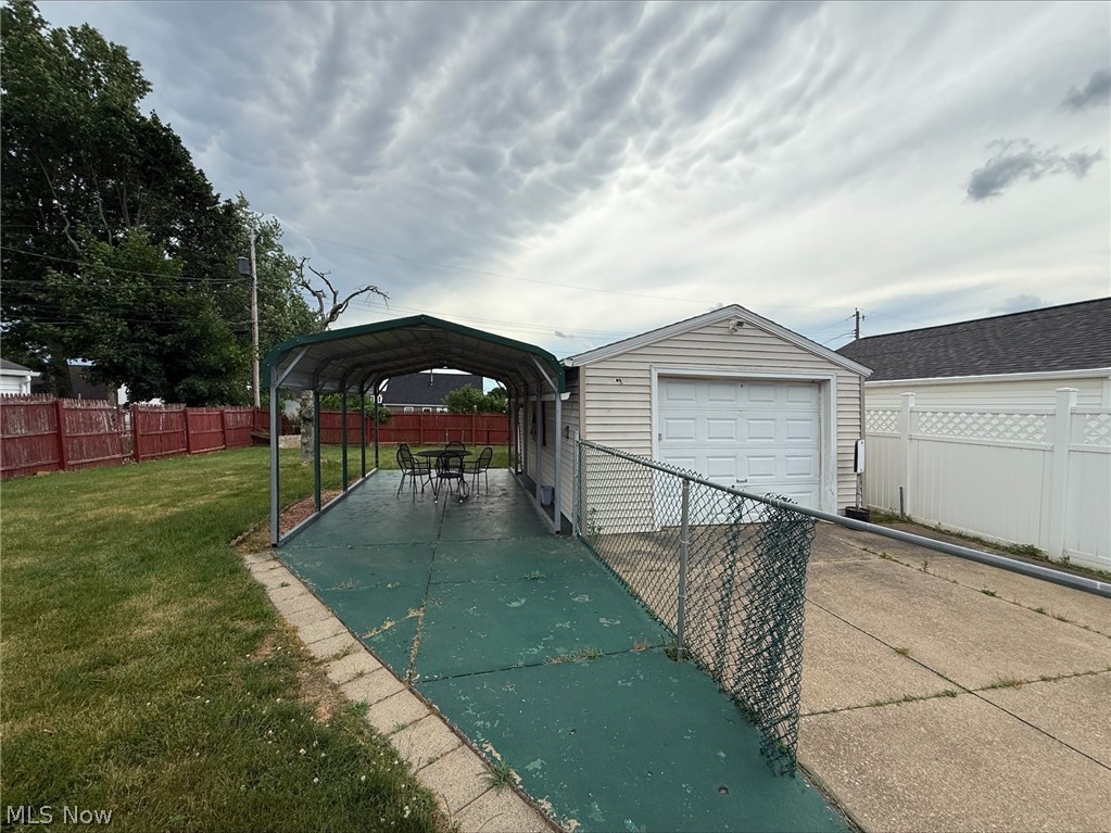 1606 36th Street NE Canton OH 44714