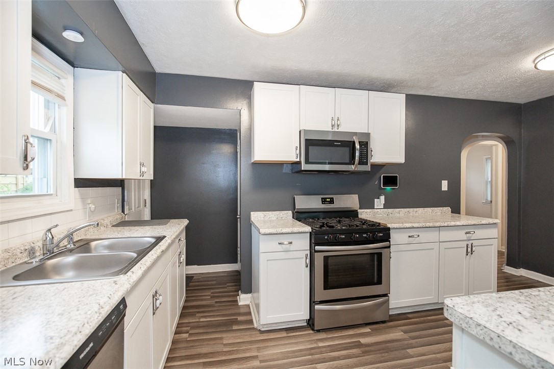 1258 Crestview Avenue Akron OH 44320