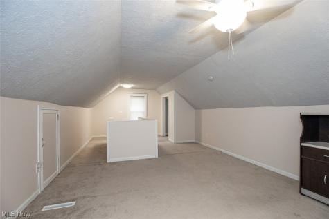 1258 Crestview Avenue Akron OH 44320