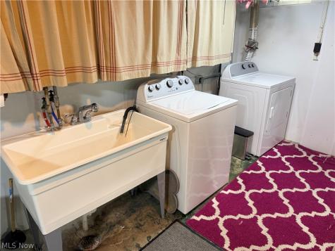 546 Letchworth Drive Akron OH 44303