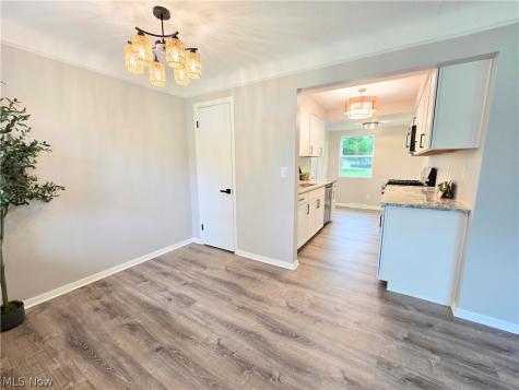 6175 Jaycox Road North Ridgeville OH 44039