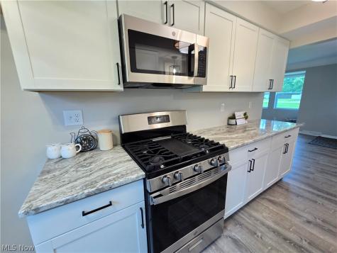 6175 Jaycox Road North Ridgeville OH 44039