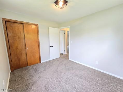 6175 Jaycox Road North Ridgeville OH 44039