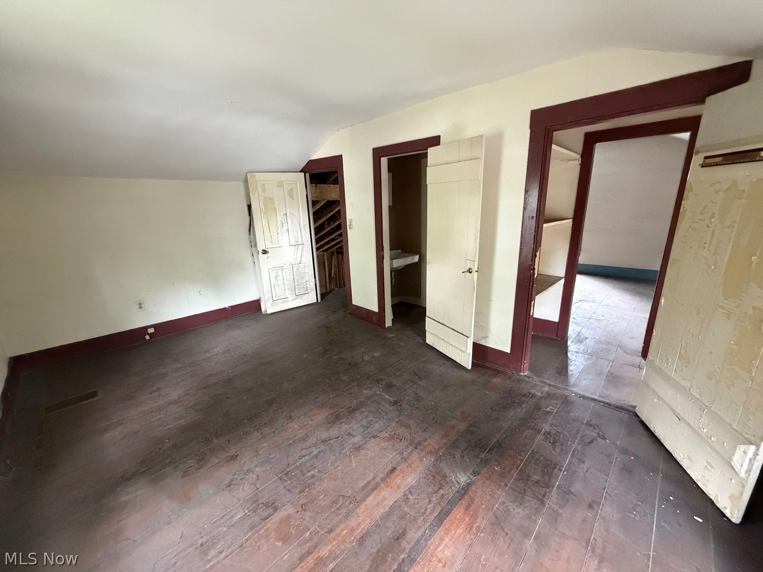 57 E Streetsboro Street Hudson OH 44236