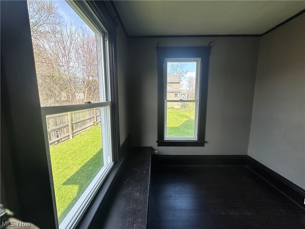 139 Scott Street NE Warren OH 44483