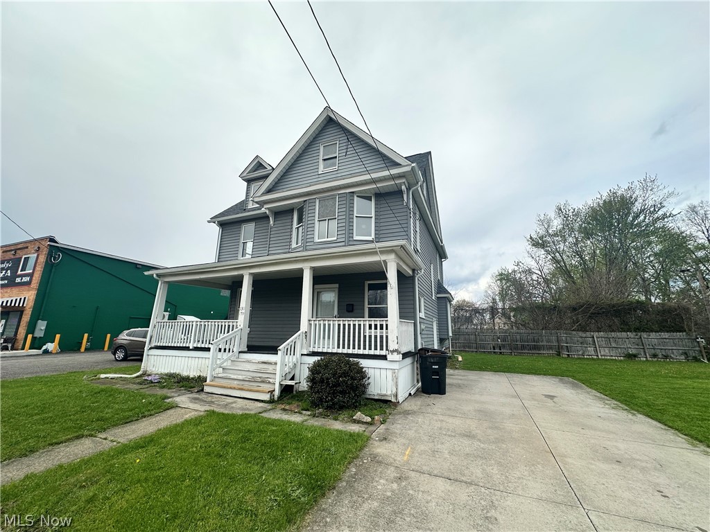 139 Scott Street NE Warren OH 44483