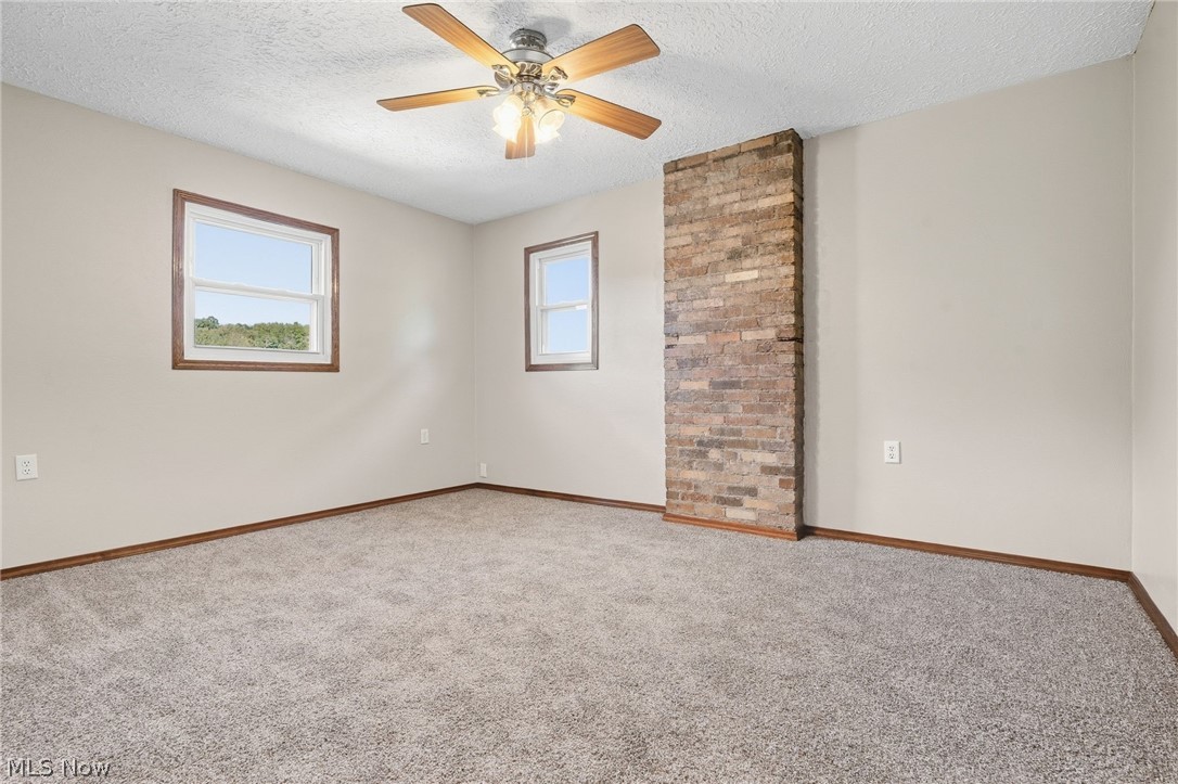 113 W 1st Street Minerva OH 44657