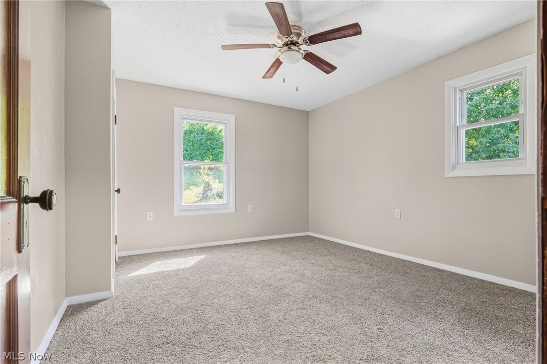 113 W 1st Street Minerva OH 44657