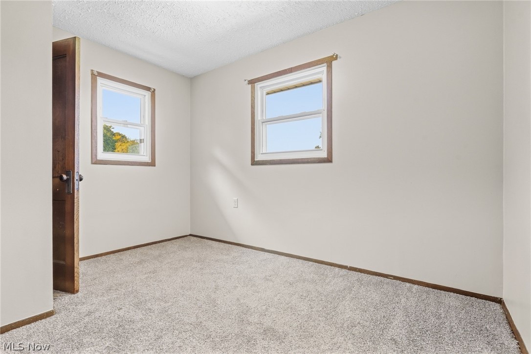 113 W 1st Street Minerva OH 44657