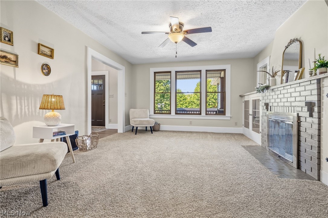 113 W 1st Street Minerva OH 44657