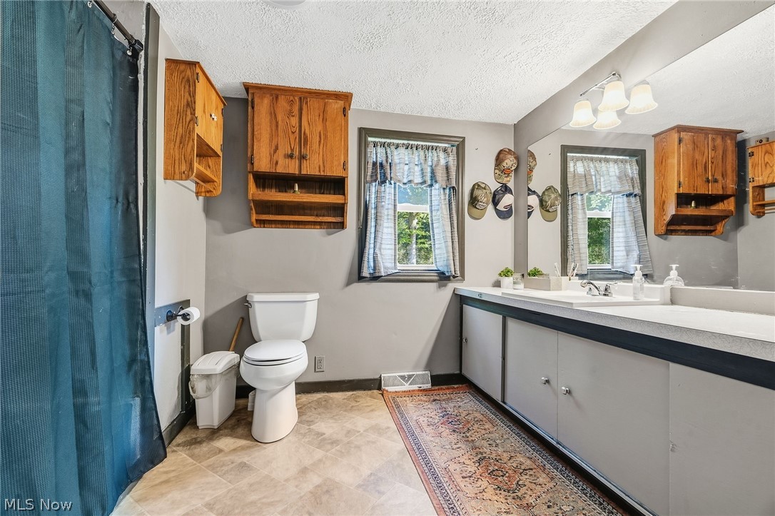 11451 Lloyd Street NW Canal Fulton OH 44614