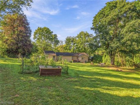 11451 Lloyd Street NW Canal Fulton OH 44614