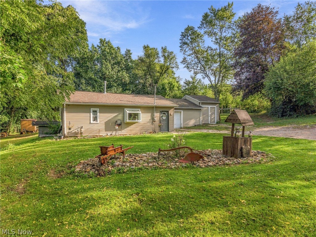 11451 Lloyd Street NW Canal Fulton OH 44614