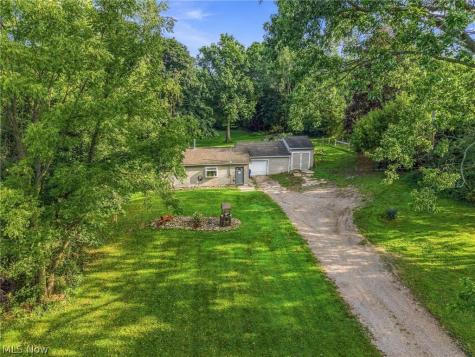 11451 Lloyd Street NW Canal Fulton OH 44614