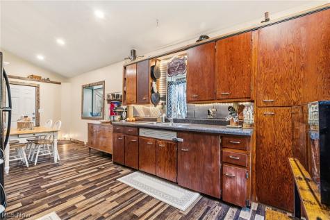 11451 Lloyd Street NW Canal Fulton OH 44614