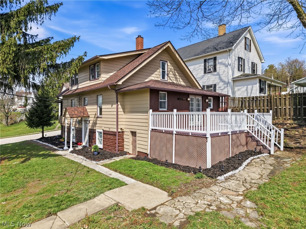 237 Watson Street Lowellville OH 44436