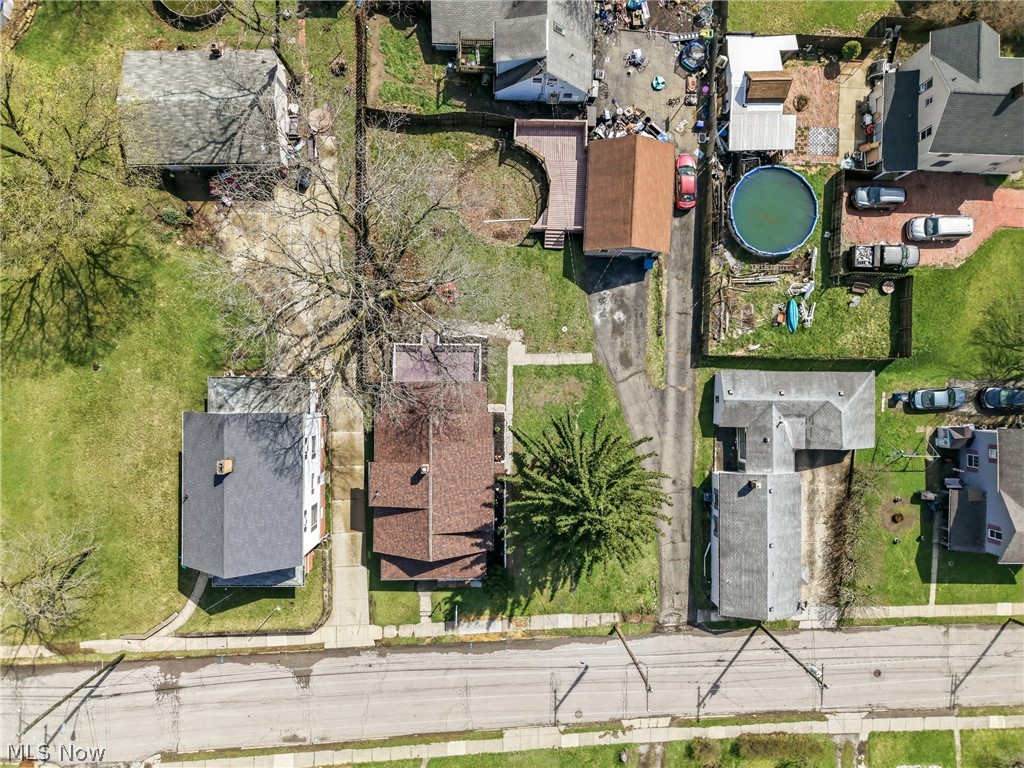237 Watson Street Lowellville OH 44436